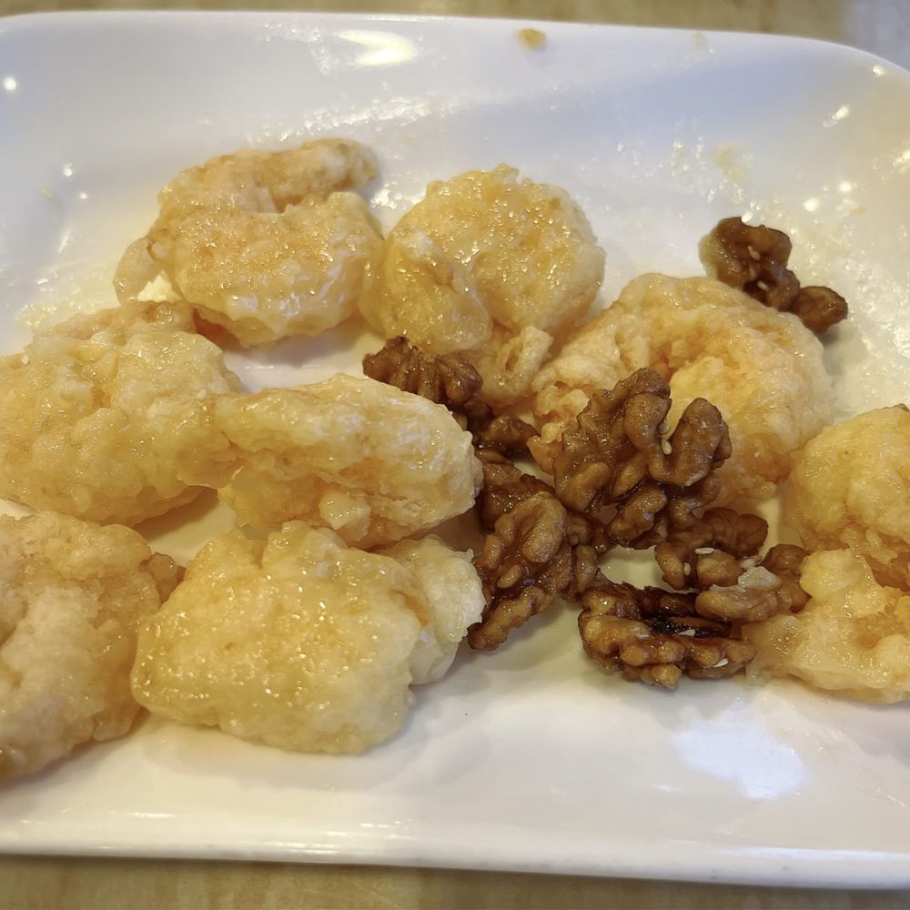 Lobster King - Honey walnut shrimp - Seafood Near Me - Honolulu, Hawaii