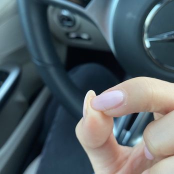 Pandora Nail Bar - Nail cracking after 2 days - Nail Salons Near Me - Newport Beach, California