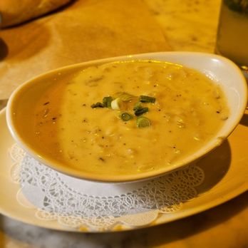 The Dead Fish - Bowl of clam chowder - Seafood Near Me - Crockett, California