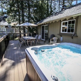 Big Bear Vacations - Jacuzzi and patio - Vacation Rentals Near Me - Big Bear Lake, California Big Bear Vacations - Jacuzzi and patio - Vacation Rentals Near Me - Big Bear Lake, California