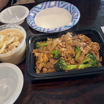 Sala Thai - Dine in with to go containers. Tom kha and pad see ew - Thai Near Me - Fremont, California Sala Thai - Dine in with to go containers. Tom kha and pad see ew - Thai Near Me - Fremont, California