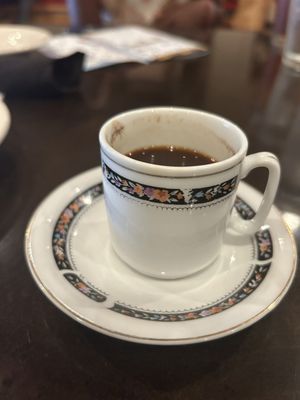 Arabesque on Devine by null