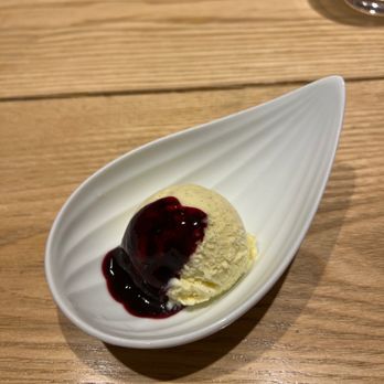 sushi AMANE - Sushi Bars Near Me - New York, New York
