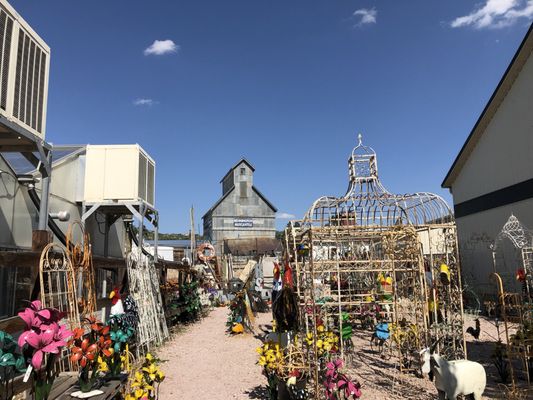The Barn Antiques Specialty Shops 74 Photos 86 Reviews Antiques 400 3rd St Castle Rock Co United States Phone Number Yelp