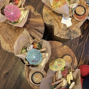 Elixir Lounge Kava Bar - Tiki Bars Near Me - Spring, Texas