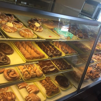 Donut King - Donuts Near Me - Winter Park, Florida