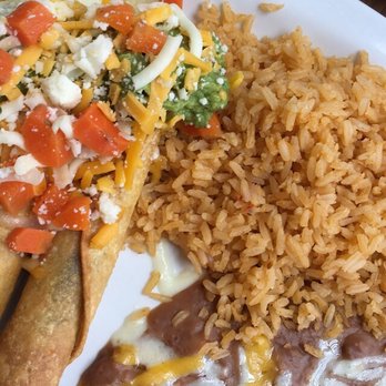 Chula's Restaurant and Cantina - Yumminess. (Their beans are super good) Also, a lil odd they put carrots on the rolled tacos. I've never seen this before, even back home. - Mexican Near Me - Eugene, Oregon Chula's Restaurant and Cantina - Yumminess. (Their beans are super good) Also, a lil odd they put carrots on the rolled tacos. I've never seen this before, even back home. - Mexican Near Me - Eugene, Oregon