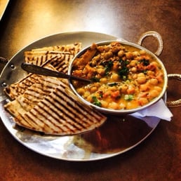 Chicken curry with Nan
