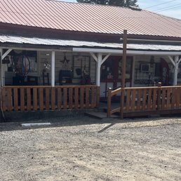 Exterior photo of Ungers Trading Post - Sherwood, Oregon Exterior photo of Ungers Trading Post - Sherwood, Oregon