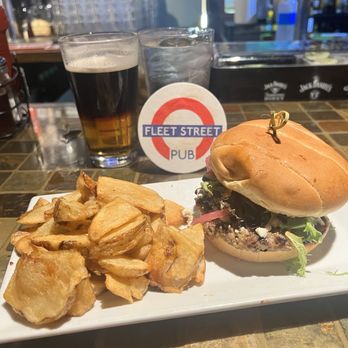 The Pub - Lamb burger and black and tan - Pubs Near Me - Nashville, Tennessee The Pub - Lamb burger and black and tan - Pubs Near Me - Nashville, Tennessee