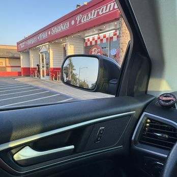 P And G Burgers - Outside - Burgers Near Me - Colton, California