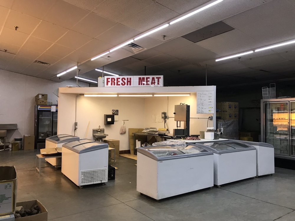 SAIGON MARKET Updated September 2024 29 Photos & 10 Reviews 141 28th St SE, Grand Rapids