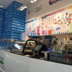 YogoHaus - Kaffee und joghurt drinks. Gut hier für nen kleine Pause