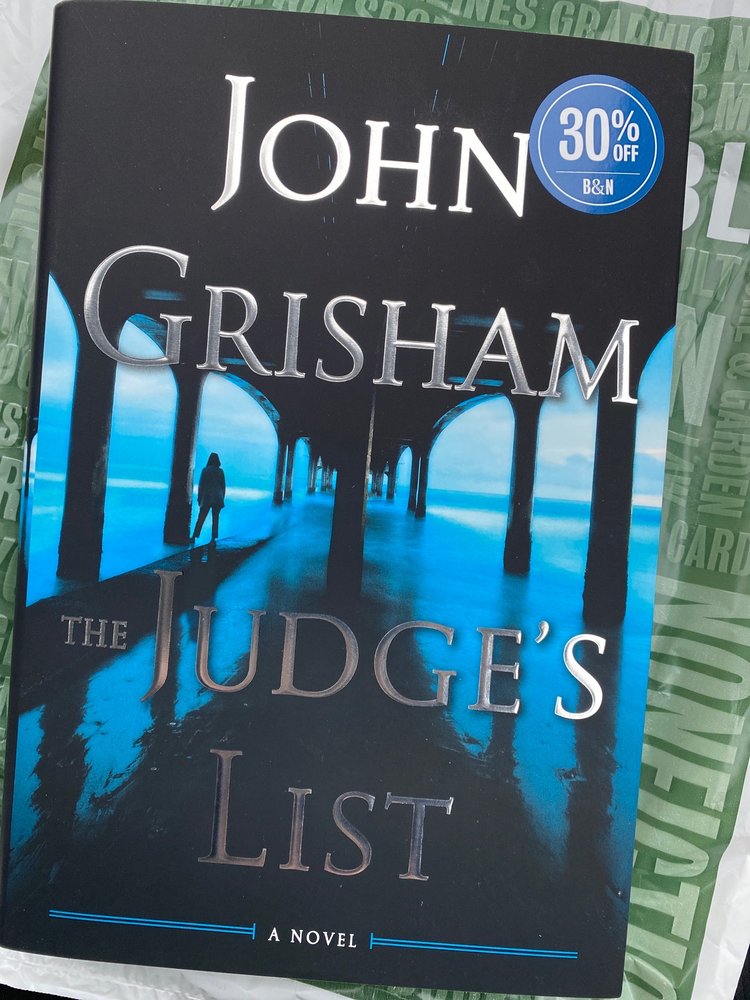 BARNES & NOBLE BOOKSELLERS Updated August 2024 38 Photos & 21