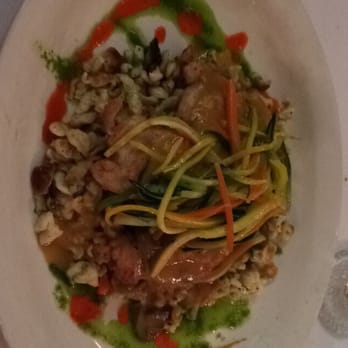 Mader's - Chicken schnitzel - German Near Me - Milwaukee, Wisconsin