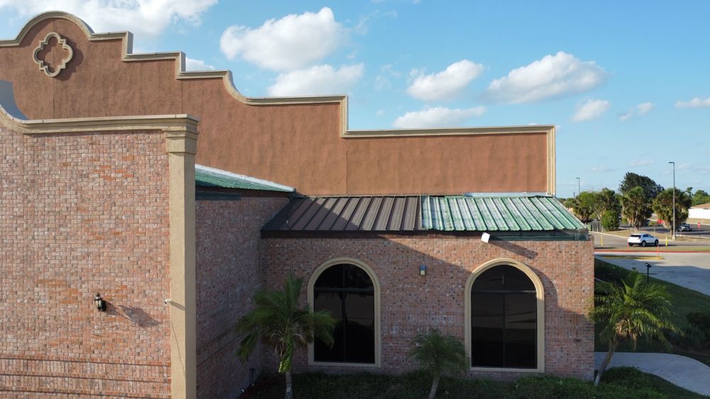 Slide of Roof Contractor Service