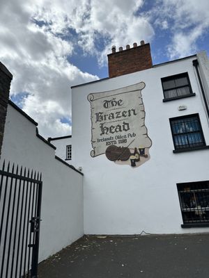 The Brazen Head by null