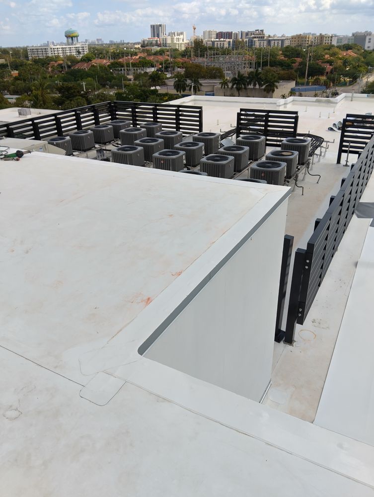 Slide of Luis Roofing Solution