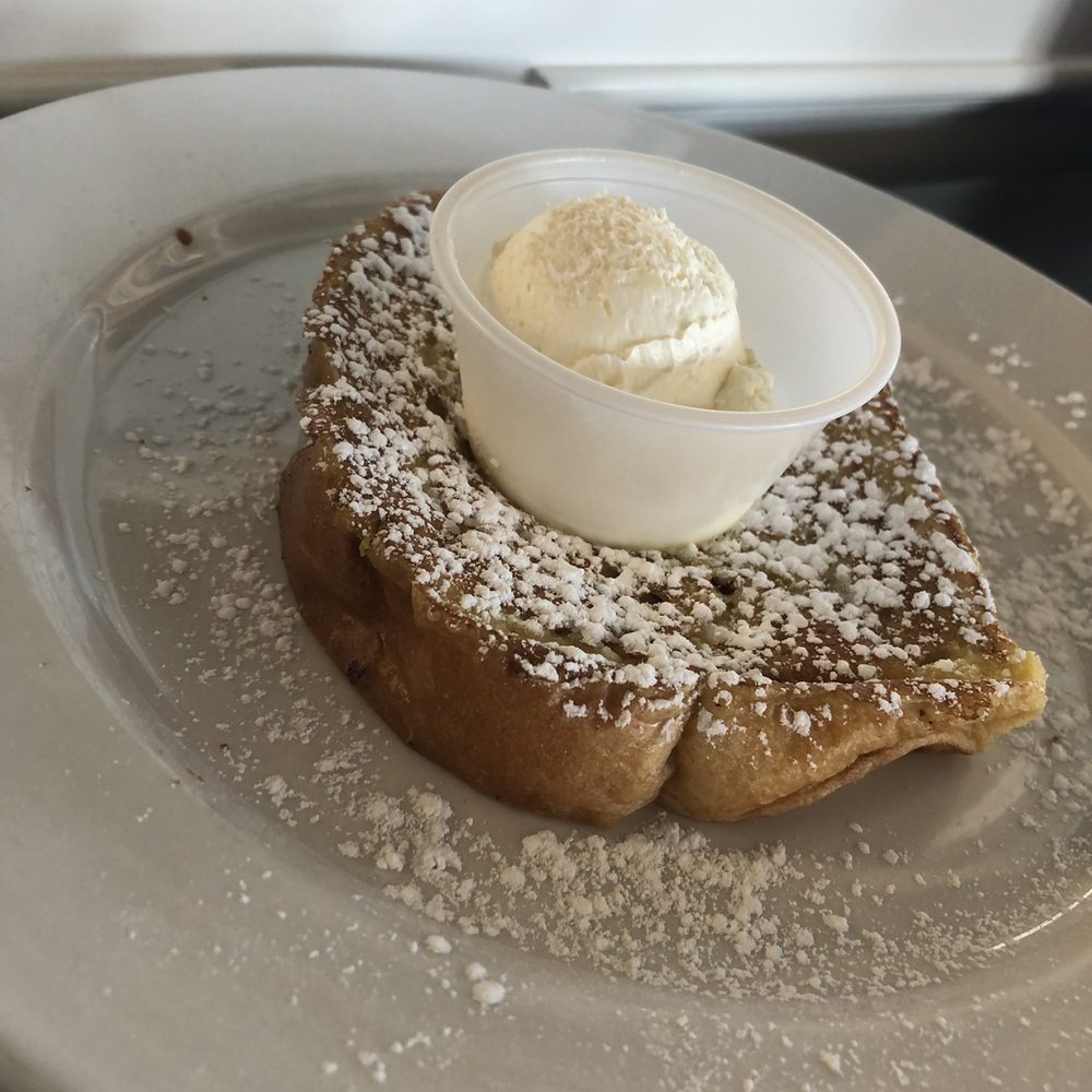 Le Peep - Aksarben Pointe - Side of French Toast - Breakfast & Brunch Near Me - Omaha, Nebraska Le Peep - Aksarben Pointe - Side of French Toast - Breakfast & Brunch Near Me - Omaha, Nebraska
