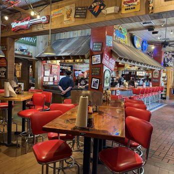 Bubba Gump Shrimp - Bubba Gump inside - Seafood Near Me - Universal City, California Bubba Gump Shrimp - Bubba Gump inside - Seafood Near Me - Universal City, California