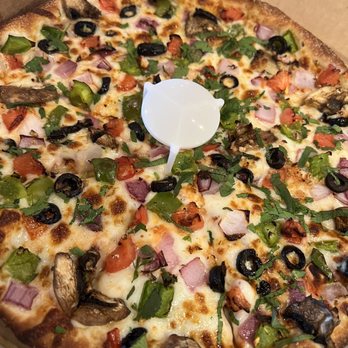 Pizza Twist - Veggie pizza - Pizza Near Me - Franklin, Tennessee Pizza Twist - Veggie pizza - Pizza Near Me - Franklin, Tennessee