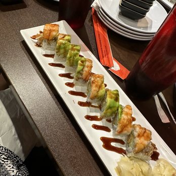 Sushi Man - Tiger Roll - Sushi Bars Near Me - Champaign, Illinois