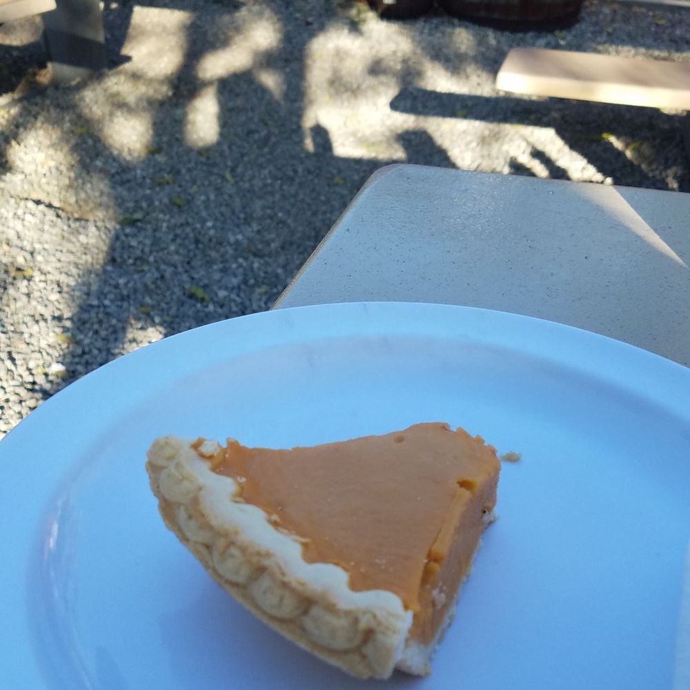 Red House BBQ - Sweet potato pie - Barbeque Near Me - Tehachapi, California