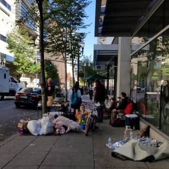 Starbucks - Jail supporters always take over sidewalk - Coffee & Tea Near Me - Portland, Oregon