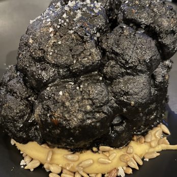 Aleli Rooftop - Charred cauliflower - Restaurants Near Me - México, D.F., DIF Aleli Rooftop - Charred cauliflower - Restaurants Near Me - México, D.F., DIF
