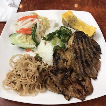 Com Tam Thanh - One of their many broken rice combos - Vietnamese Near Me - San Jose, California Com Tam Thanh - One of their many broken rice combos - Vietnamese Near Me - San Jose, California