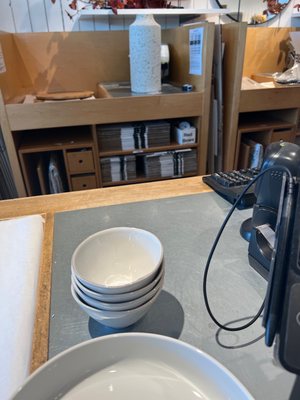 Crate & Barrel by null