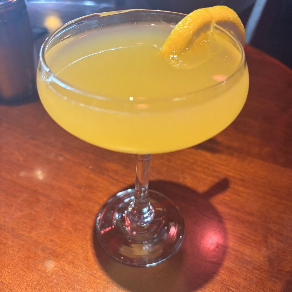 Blue Martini Lounge - Bellini - New American Near Me - Phoenix, Arizona