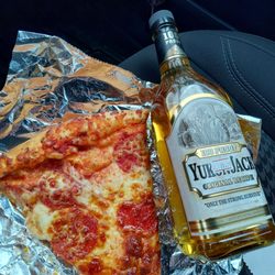 Lewis Pizza and Liquor - Pizza and liquor that's what I'm talking about