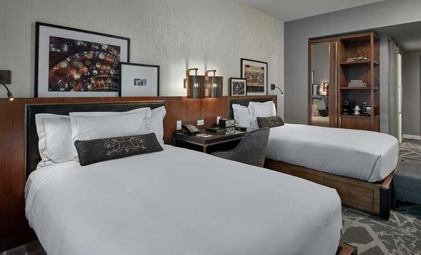 LondonHouse Chicago, Curio Collection by Hilton by null