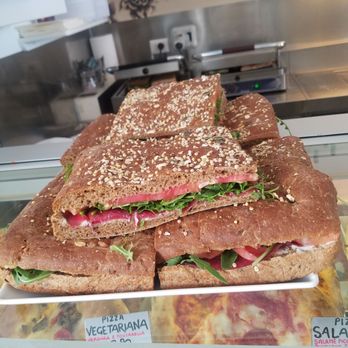 Paradise Cafe - Sports Bars Near Me - Positano, SA Paradise Cafe - Sports Bars Near Me - Positano, SA
