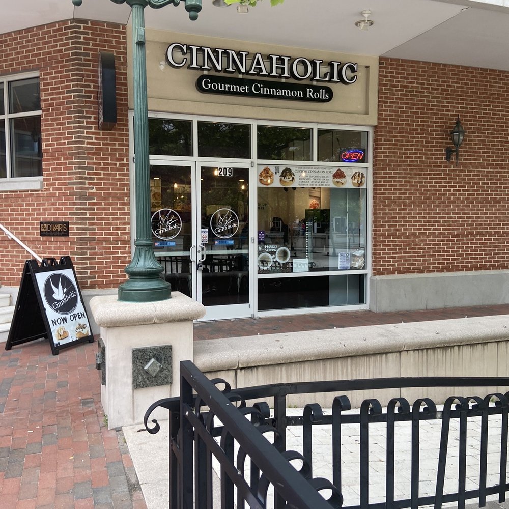 Cinnaholic - Bakeries Near Me - Virginia Beach, Virginia