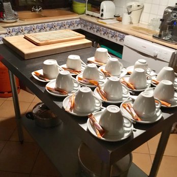 El Cresol De Calaceite - Getting breakfast ready for guests! - Hotels Near Me - Calaceite, TE