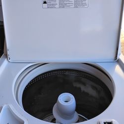 Appliance Tech - Washer for sale in good working condition, we service all major appliances......