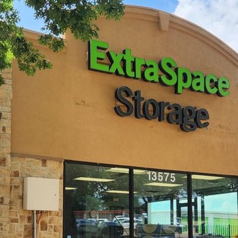 Extra Space Storage - 3227_Beauty Image - Self Storage Near Me - Dallas, Texas