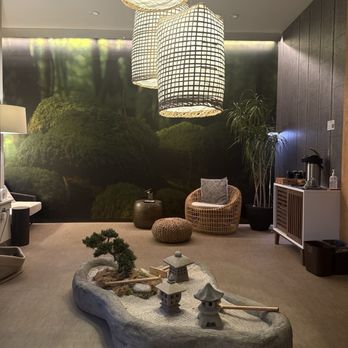 Jalan Facial Spa - Post facial hang out area :) - Day Spas Near Me - Denver, Colorado Jalan Facial Spa - Post facial hang out area :) - Day Spas Near Me - Denver, Colorado