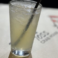 Rock & Toss Crab House - Peach Patron Margarita