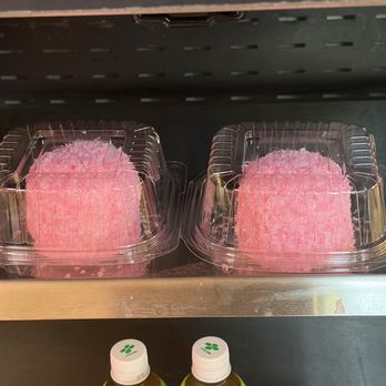 Royal Hawaiian Bakery - Snowballs no price - Bakeries Near Me - Honolulu, Hawaii Royal Hawaiian Bakery - Snowballs no price - Bakeries Near Me - Honolulu, Hawaii