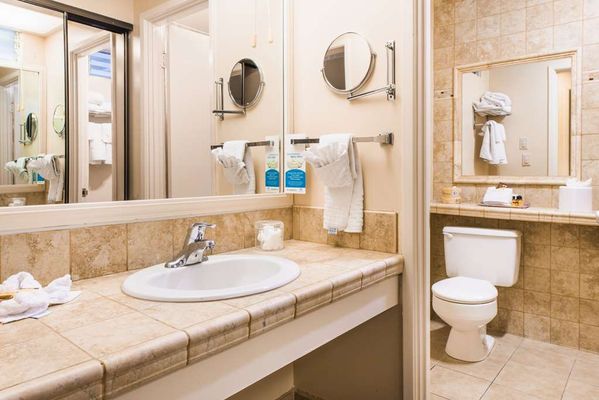 Best Western Plus Pepper Tree Inn by null