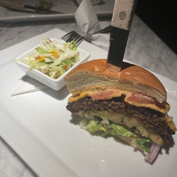 Frida's - Frida's burger and slaw - Vegetarian Near Me - University City, Missouri