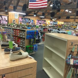 Super Shoes - Lots and lots of shoes for cheap