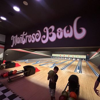 Montrose Bowl - Bowling Near Me - Montrose, California Montrose Bowl - Bowling Near Me - Montrose, California