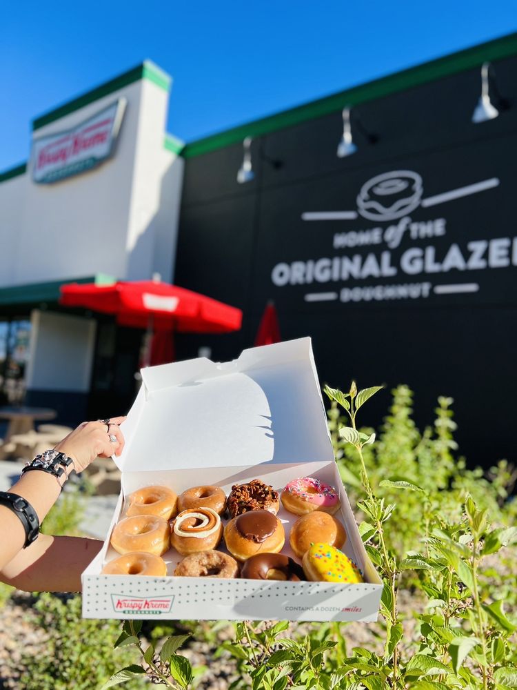 KRISPY KREME Updated October 2024 27 Photos & 54 Reviews 5790 S