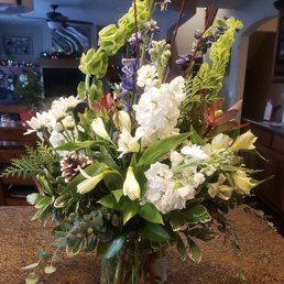 A winter arrangement designed by the florist A winter arrangement designed by the florist