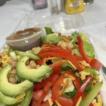 Canter's Deli - Garden Salad - Bakeries Near Me - Los Angeles, California Canter's Deli - Garden Salad - Bakeries Near Me - Los Angeles, California
