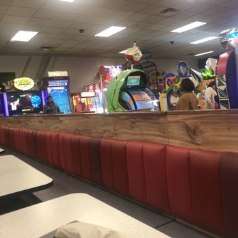 Chuck E. Cheese - Inside - Pizza Near Me - Norcross, Georgia